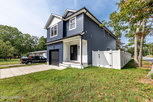 882 Harrison Avenue, Forked River, NJ 08731