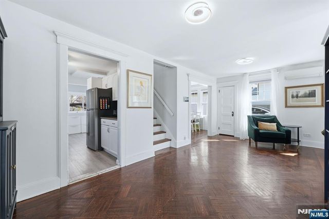 33 Beechwood Avenue, Bogota, NJ 07603