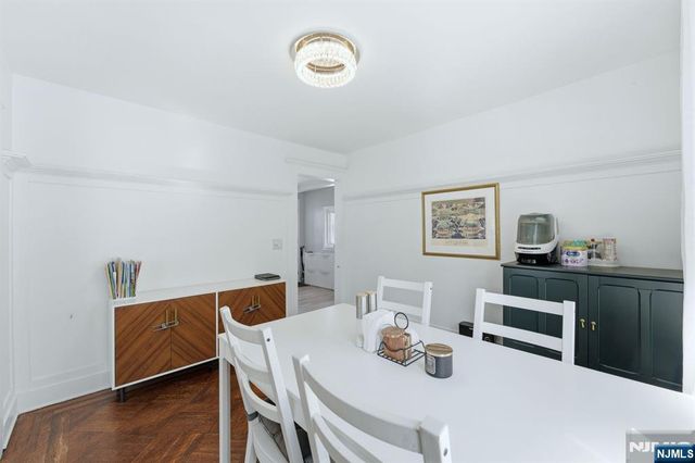 33 Beechwood Avenue, Bogota, NJ 07603