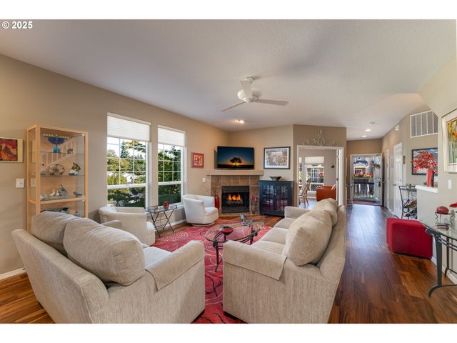 20322 NOBLE Ln, West Linn, OR 97068