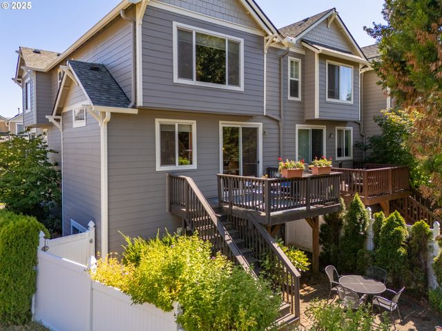 20322 NOBLE Ln, West Linn, OR 97068