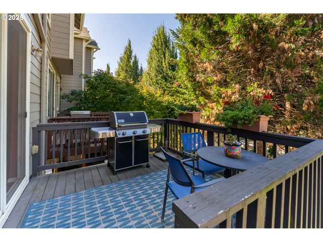 20322 NOBLE Ln, West Linn, OR 97068