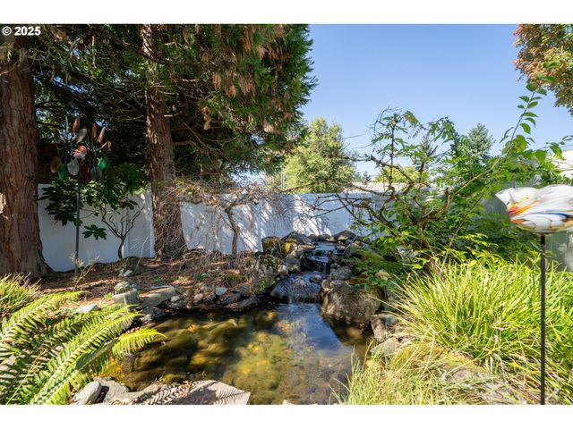 20322 NOBLE Ln, West Linn, OR 97068