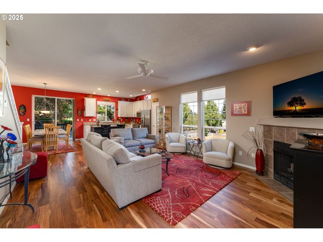 20322 NOBLE Ln, West Linn, OR 97068