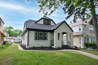 4637 W Scranton PLACE, Milwaukee, WI 53216