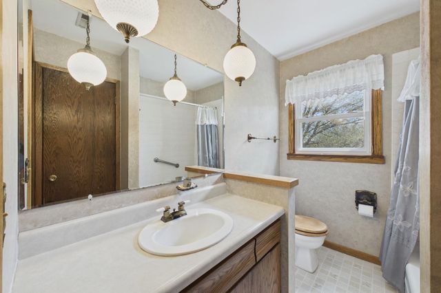 2151 150th Street, New Richmond, WI 54017
