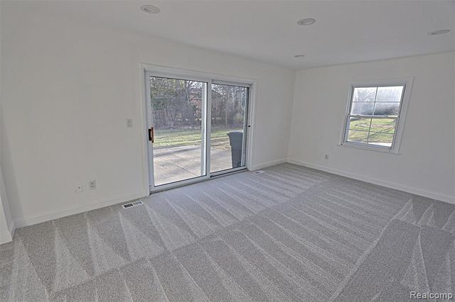 4739 Quarton Road, Bloomfield Hills, MI 48301