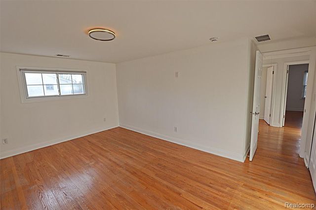 4739 Quarton Road, Bloomfield Hills, MI 48301