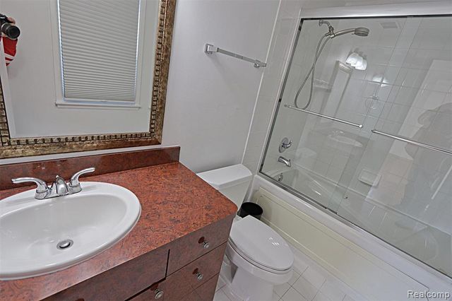 4739 Quarton Road, Bloomfield Hills, MI 48301