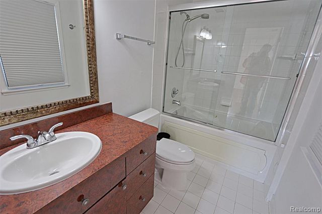 4739 Quarton Road, Bloomfield Hills, MI 48301