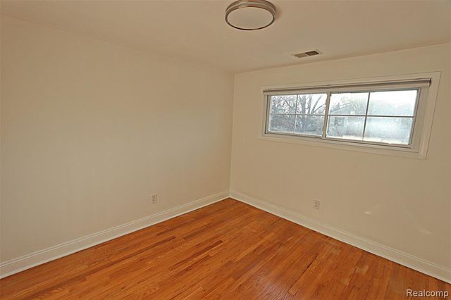 4739 Quarton Road, Bloomfield Hills, MI 48301