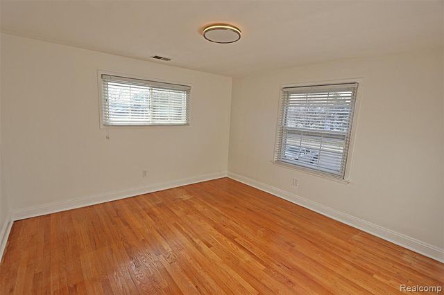 4739 Quarton Road, Bloomfield Hills, MI 48301