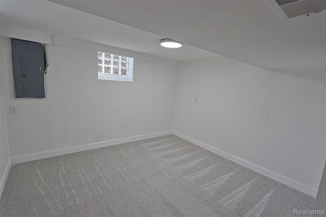 4739 Quarton Road, Bloomfield Hills, MI 48301