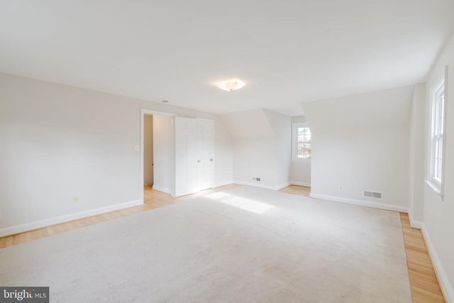 904 LOCUSTVALE RD, Towson, MD 21204