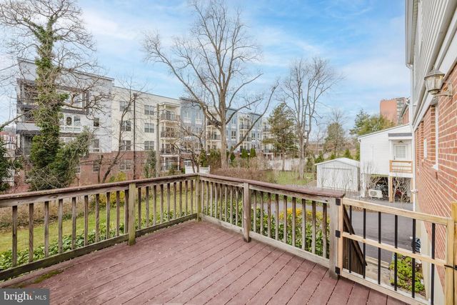 904 LOCUSTVALE RD, Towson, MD 21204