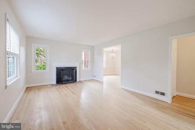 904 LOCUSTVALE RD, Towson, MD 21204