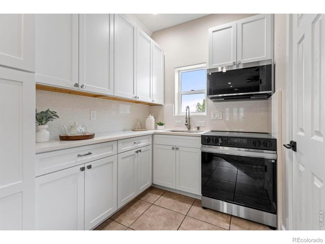 620 Gregory Road, Fort Collins, CO 80524