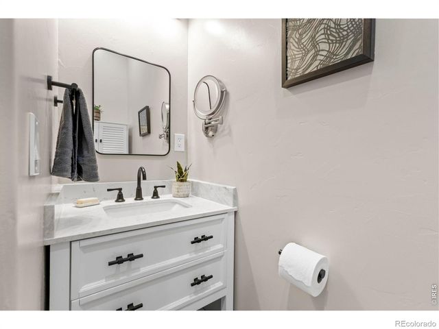 620 Gregory Road, Fort Collins, CO 80524
