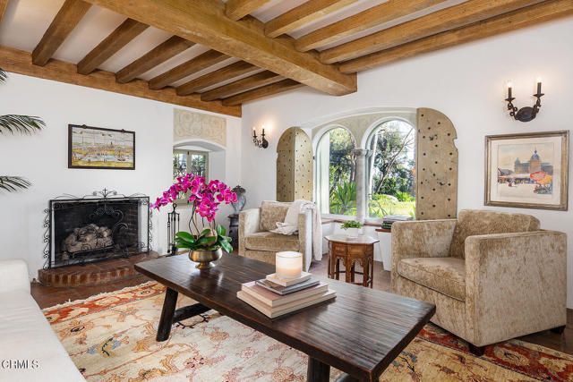 1485 E Mendocino Street, Altadena, CA 91001