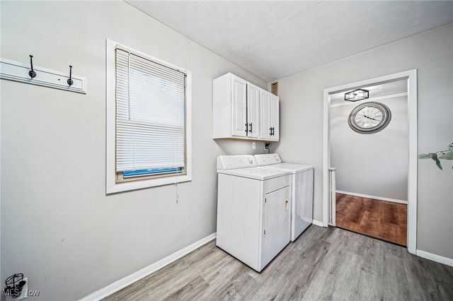 7265 Parma Park Boulevard, Parma, OH 44130