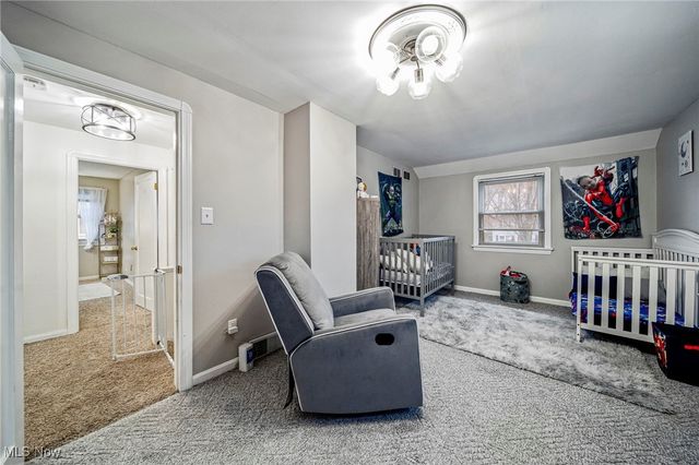 7265 Parma Park Boulevard, Parma, OH 44130