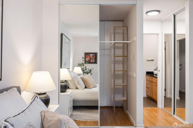 373 Half Moon Lane 205, Daly City, CA 94015