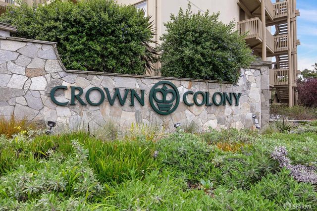 373 Half Moon Lane 205, Daly City, CA 94015