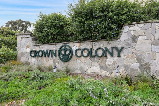373 Half Moon Lane 205, Daly City, CA 94015