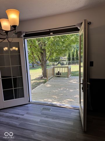 7832 Mallard Way, Indianapolis, IN 46256