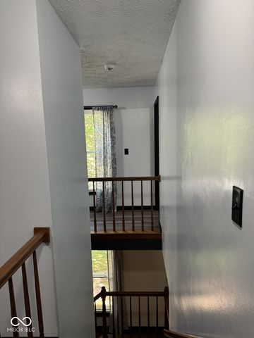 7832 Mallard Way, Indianapolis, IN 46256