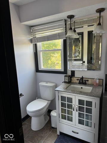 7832 Mallard Way, Indianapolis, IN 46256