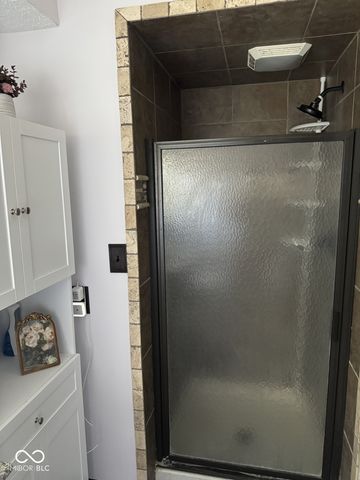 7832 Mallard Way, Indianapolis, IN 46256