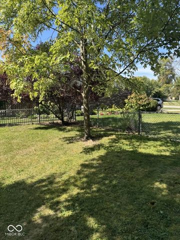 7832 Mallard Way, Indianapolis, IN 46256