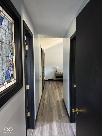 7832 Mallard Way, Indianapolis, IN 46256