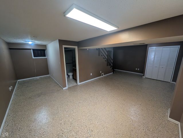 7832 Mallard Way, Indianapolis, IN 46256