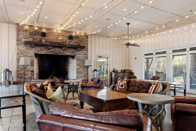 10 Lakewood Court, Bluffton, SC 29910