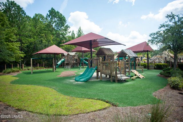 10 Lakewood Court, Bluffton, SC 29910