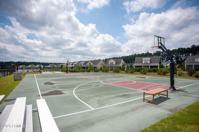 10 Lakewood Court, Bluffton, SC 29910