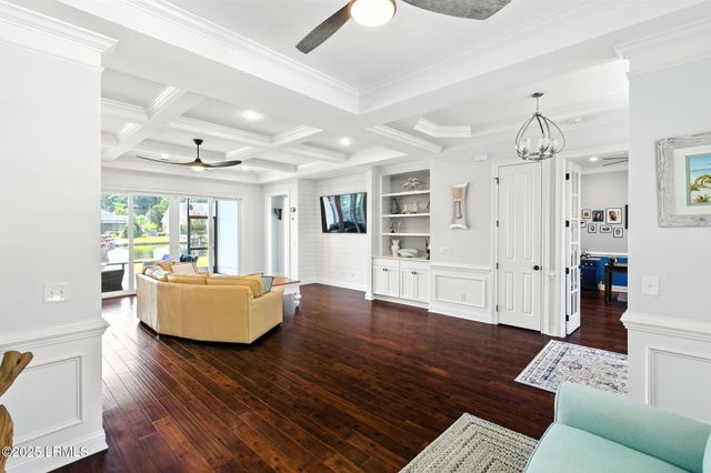 10 Lakewood Court, Bluffton, SC 29910