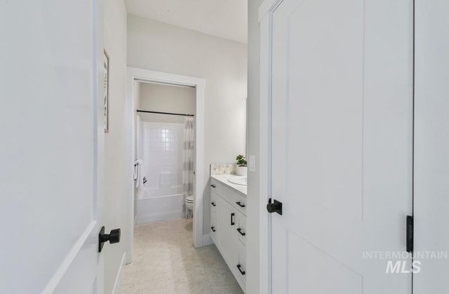 3760 Jackie Lane, Boise, ID 83704