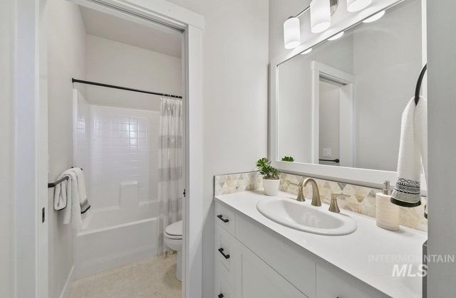 3760 Jackie Lane, Boise, ID 83704