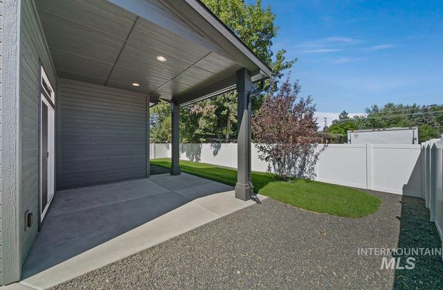 3760 Jackie Lane, Boise, ID 83704