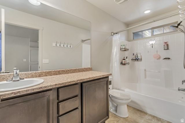 1643 N HOLLYHOCK, Farmington, UT 84025