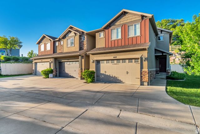 1643 N HOLLYHOCK, Farmington, UT 84025