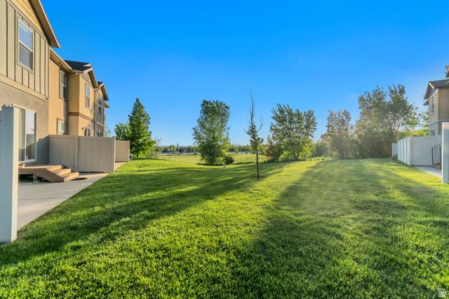 1643 N HOLLYHOCK, Farmington, UT 84025