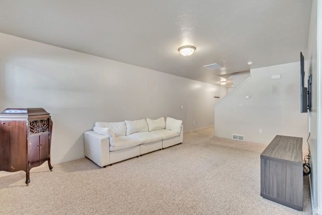 1643 N HOLLYHOCK, Farmington, UT 84025