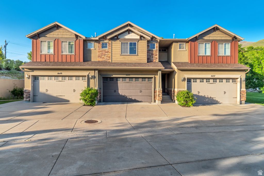 1643 N HOLLYHOCK, Farmington, UT 84025