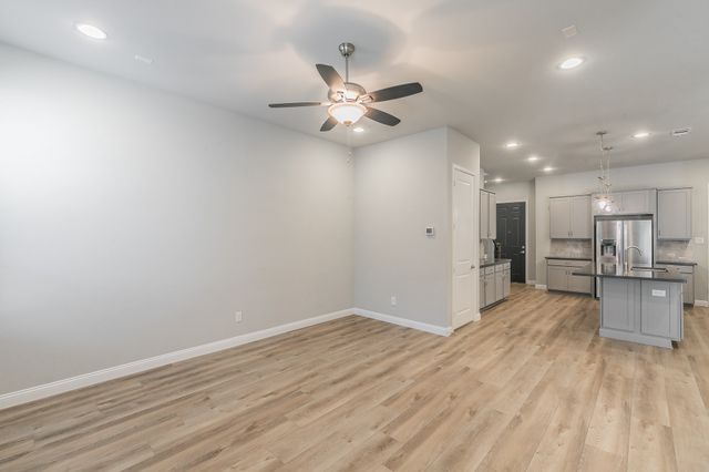 17736 Coralberry Drive, Dallas, TX 75252