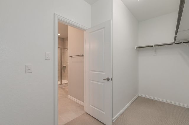 17736 Coralberry Drive, Dallas, TX 75252