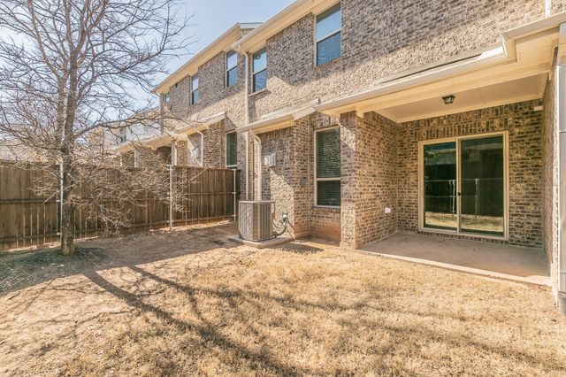 17736 Coralberry Drive, Dallas, TX 75252